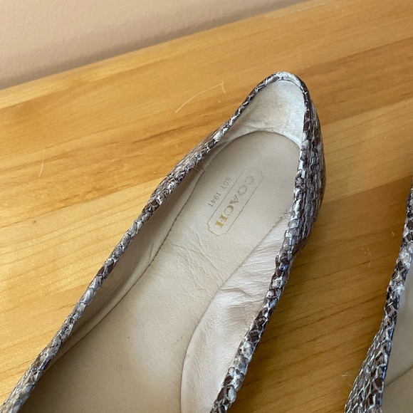 Coach snakeskin flats - Picture 5 of 7